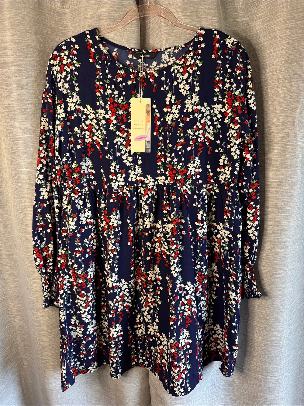 Women’s Navy Floral Long-Sleeve Tiered Dress - Red & White Print